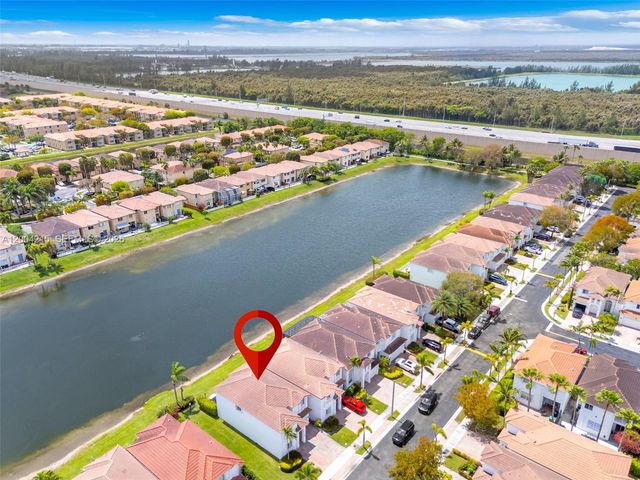 11462 NW 69th Ter, Doral, FL 33178