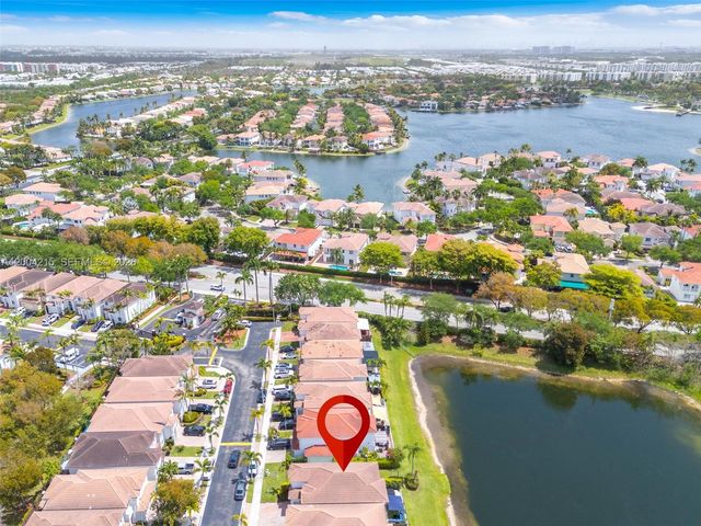 11462 NW 69th Ter, Doral, FL 33178