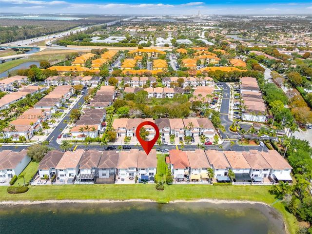 11462 NW 69th Ter, Doral, FL 33178