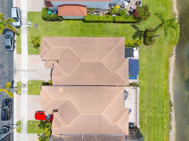 11462 NW 69th Ter, Doral, FL 33178