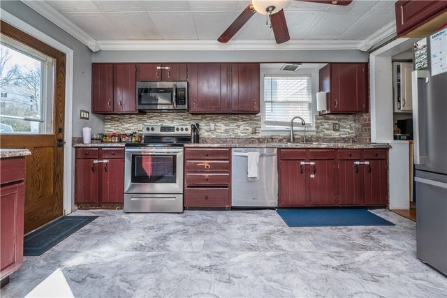 556 Highview Rd, Baldwin Twp, PA 15234