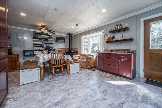 556 Highview Rd, Baldwin Twp, PA 15234