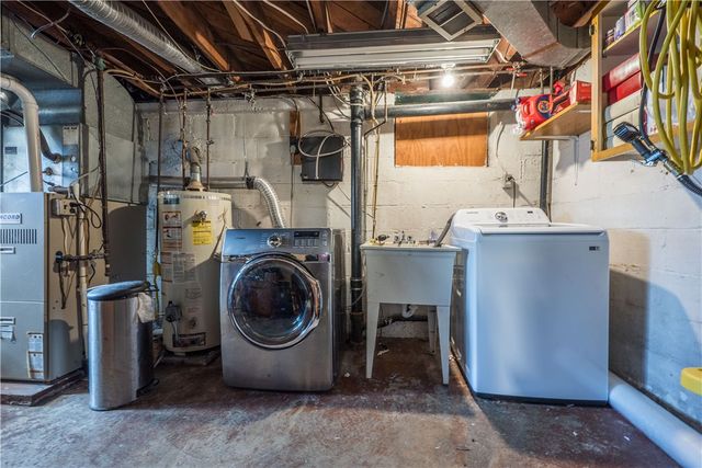 556 Highview Rd, Baldwin Twp, PA 15234