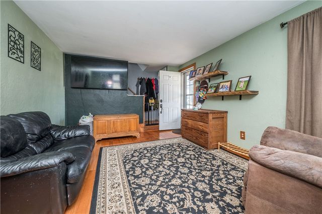 556 Highview Rd, Baldwin Twp, PA 15234