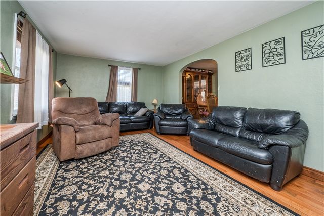 556 Highview Rd, Baldwin Twp, PA 15234