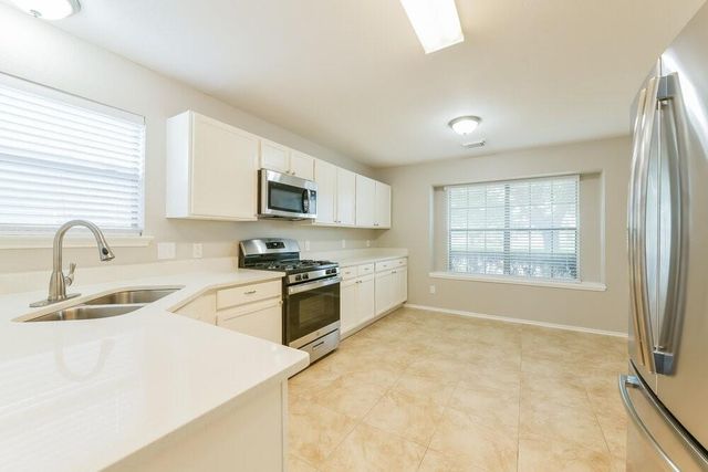 6030 NW Creek Circle, Houston, TX 77086