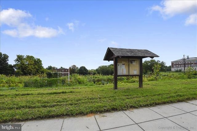 116 LEE AVE #112, Takoma Park, MD 20912