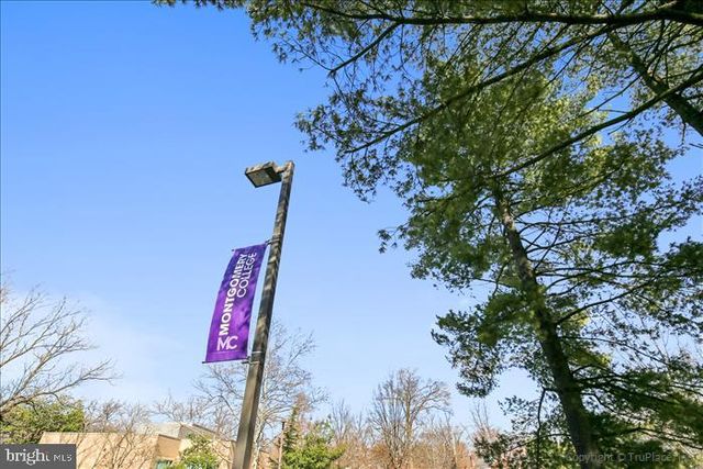 116 LEE AVE #112, Takoma Park, MD 20912