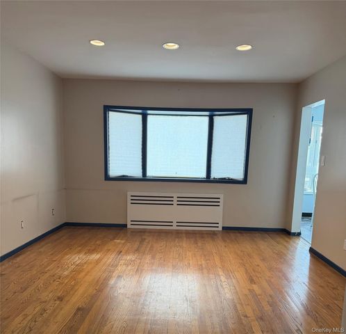 575 Rica Lane, Woodmere, NY 11598