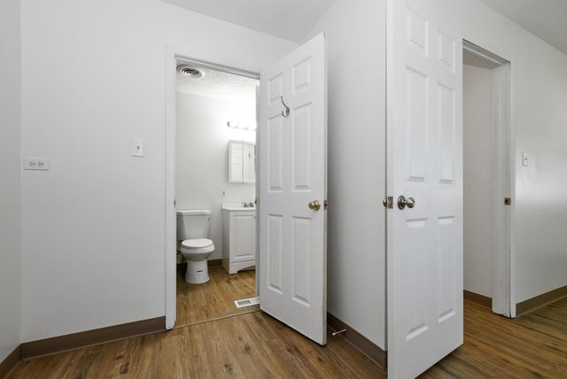 7941 163rd Place 26, Tinley Park, IL 60477