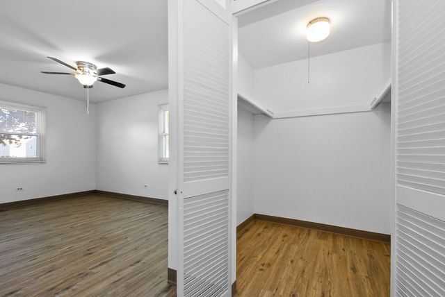 7941 163rd Place 26, Tinley Park, IL 60477