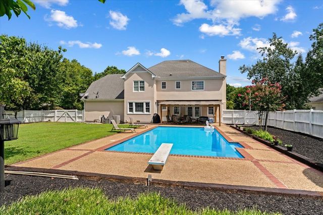 2001 Kingsridge Drive, Dalton, GA 30720