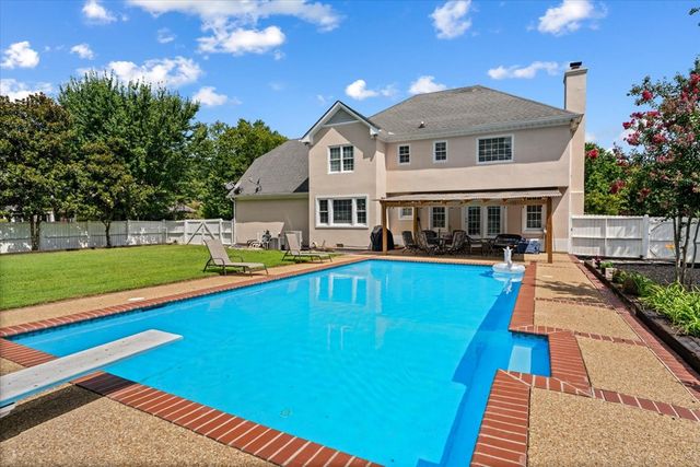 2001 Kingsridge Drive, Dalton, GA 30720