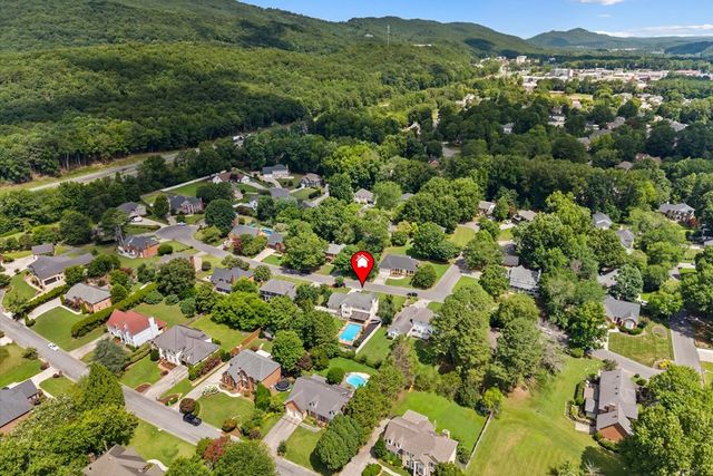 2001 Kingsridge Drive, Dalton, GA 30720