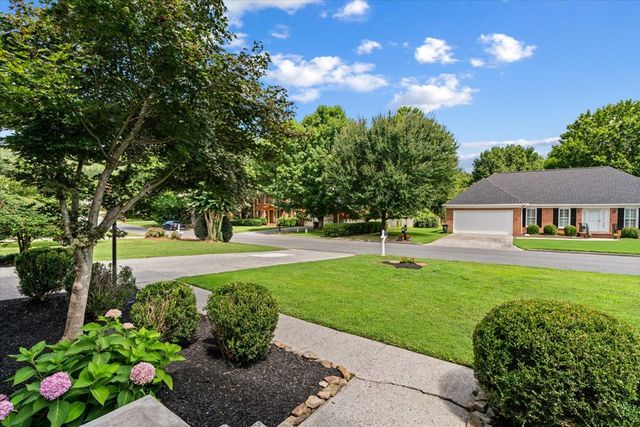 2001 Kingsridge Drive, Dalton, GA 30720