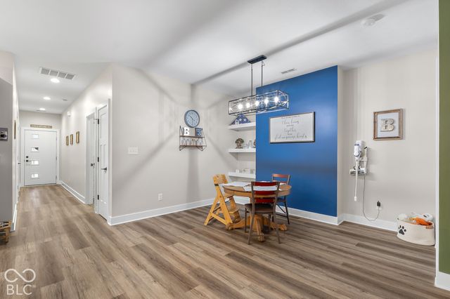 629 S Sobota Way, Trafalgar, IN 46181