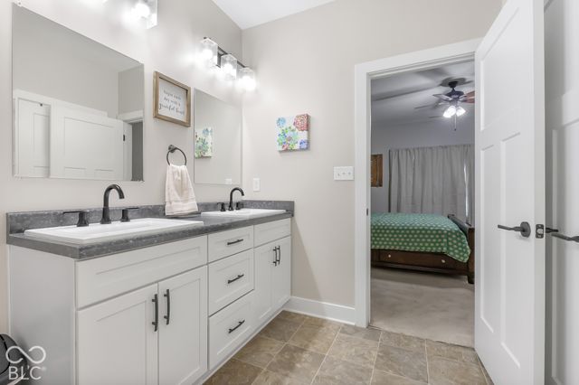 629 S Sobota Way, Trafalgar, IN 46181