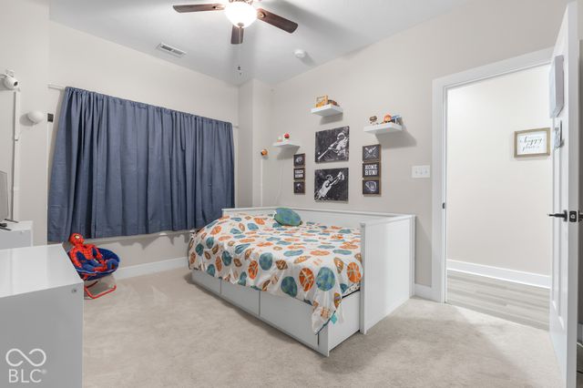 629 S Sobota Way, Trafalgar, IN 46181