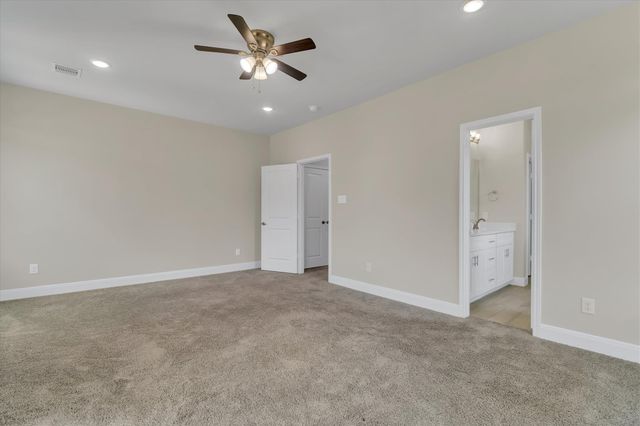 8318 Sunnyhill Street, Houston, TX 77088