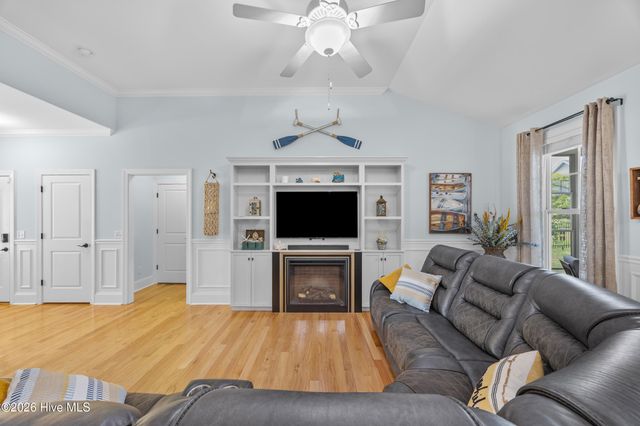 1285 Temeraire Court SW, Ocean Isle Beach, NC 28469