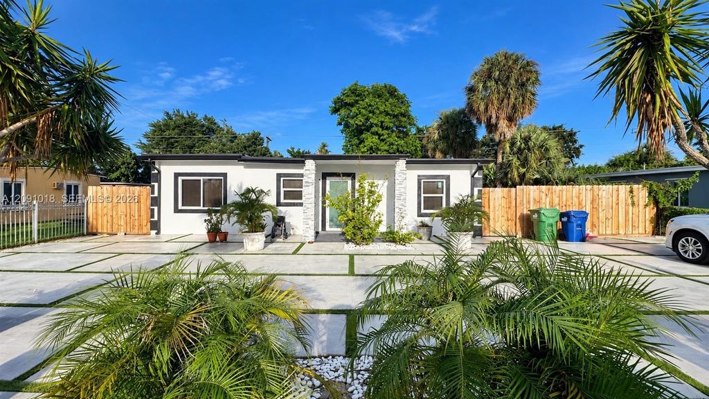 16561 NW 19th Avenue, Miami Gardens, FL 33054
