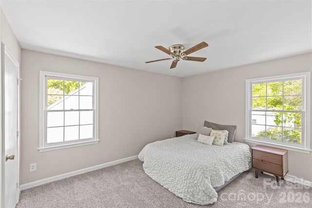 1401 Cedarwood Lane, Charlotte, NC 28212