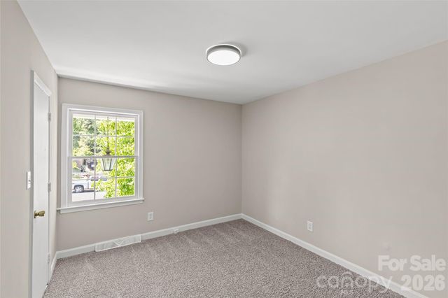 1401 Cedarwood Lane, Charlotte, NC 28212