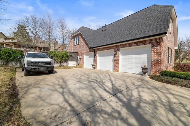 7637 Light Horse Court, Tyler, TX 75703