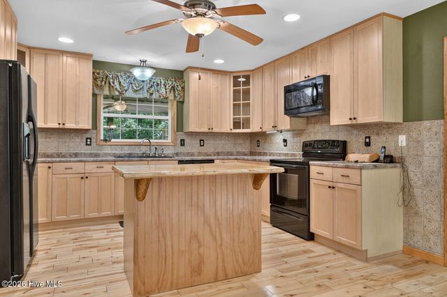 648 Posey Place, Murphy, NC 28906