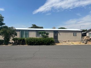 1515 NW Fir Ave 51, Redmond, OR 97756