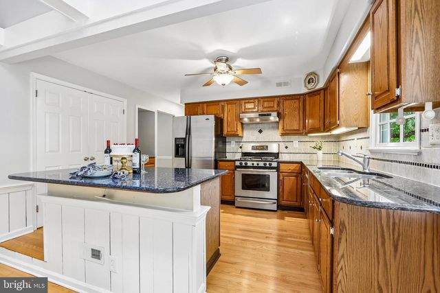 25 ANDREW DR, Lawrence, NJ 08648
