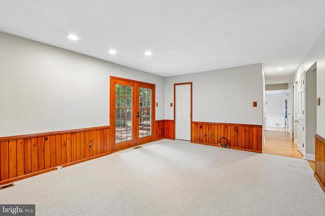 25 ANDREW DR, Lawrence, NJ 08648