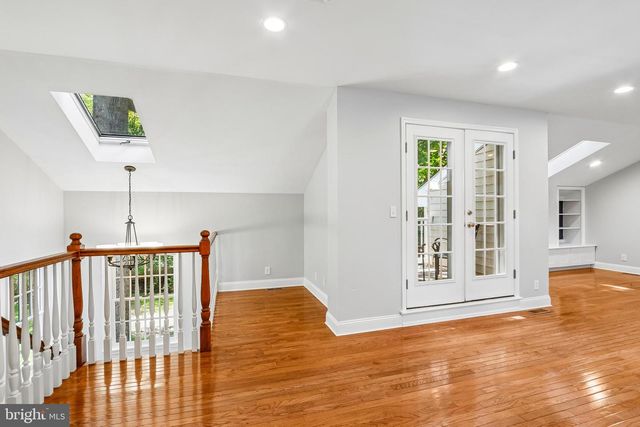 25 ANDREW DR, Lawrence, NJ 08648