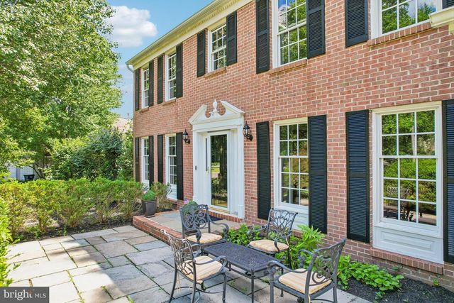25 ANDREW DR, Lawrence, NJ 08648