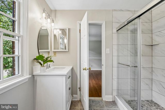 25 ANDREW DR, Lawrence, NJ 08648
