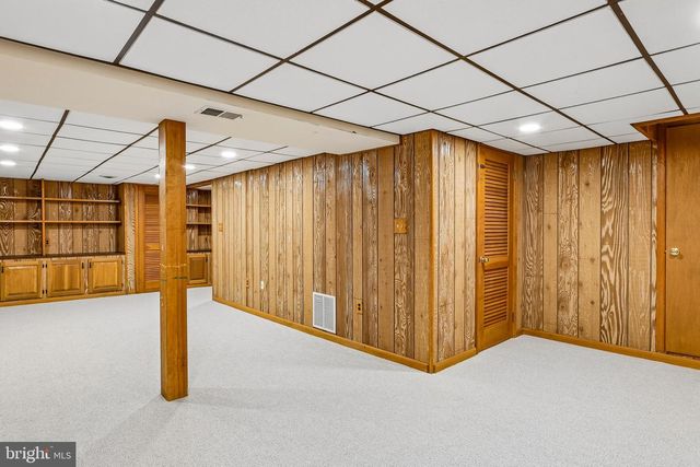 25 ANDREW DR, Lawrence, NJ 08648