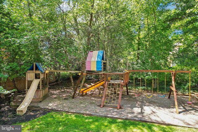 25 ANDREW DR, Lawrence, NJ 08648