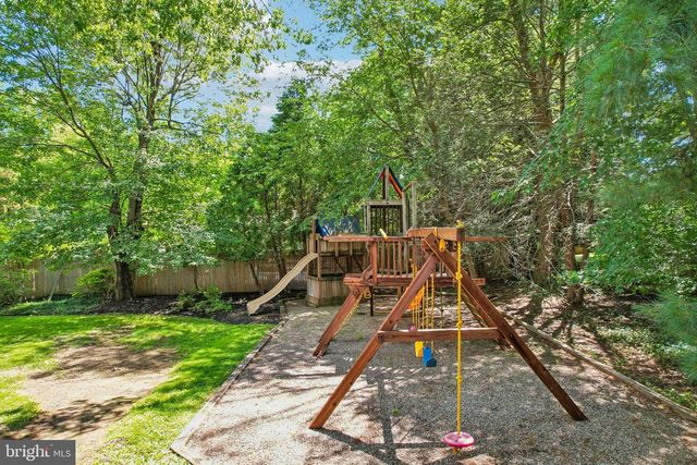 25 ANDREW DR, Lawrence, NJ 08648