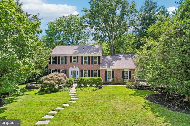 25 ANDREW DR, Lawrence, NJ 08648