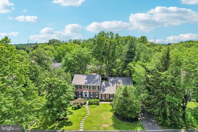 25 ANDREW DR, Lawrence, NJ 08648
