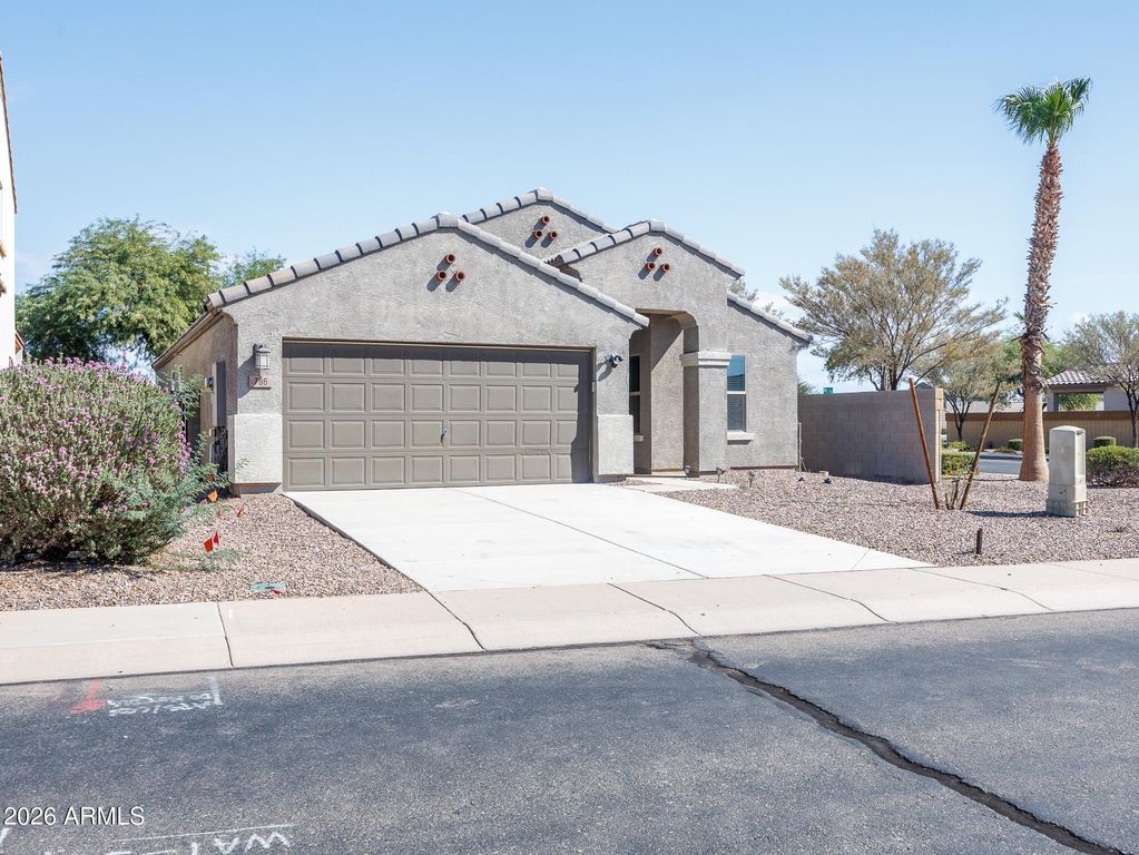 786 W KINGMAN Drive, Casa Grande, AZ 85122 — photo 2