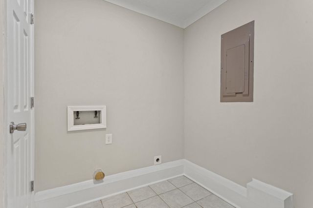 211 Old Towne Road, Spartanburg, SC 29301