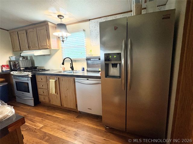 97 Hickory Lane, Stigler, OK 74462