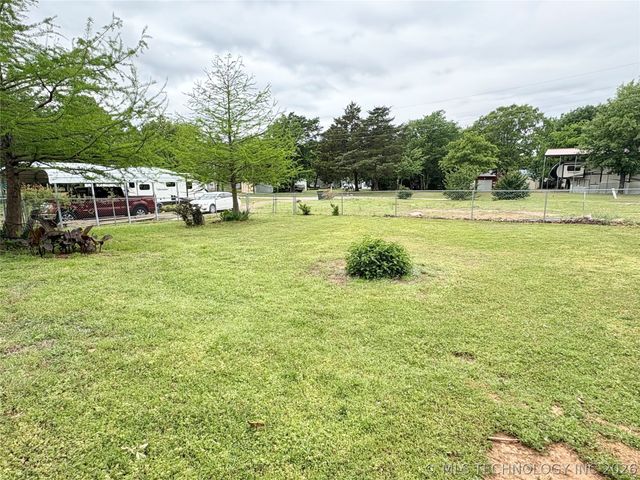 97 Hickory Lane, Stigler, OK 74462