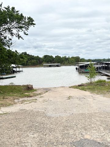 97 Hickory Lane, Stigler, OK 74462