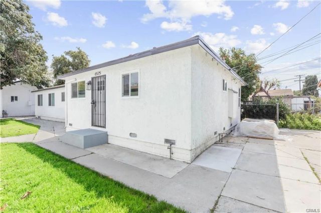 6523 Ajax Avenue, Bell Gardens, CA 90201