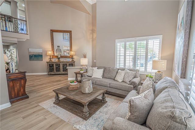 23321 Cuestport Drive, Valencia, CA 91354