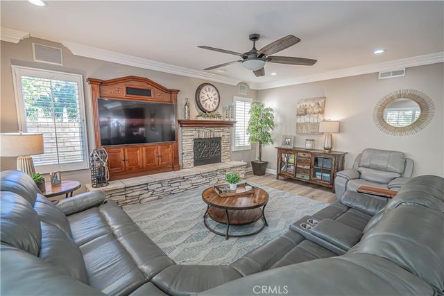 23321 Cuestport Drive, Valencia, CA 91354