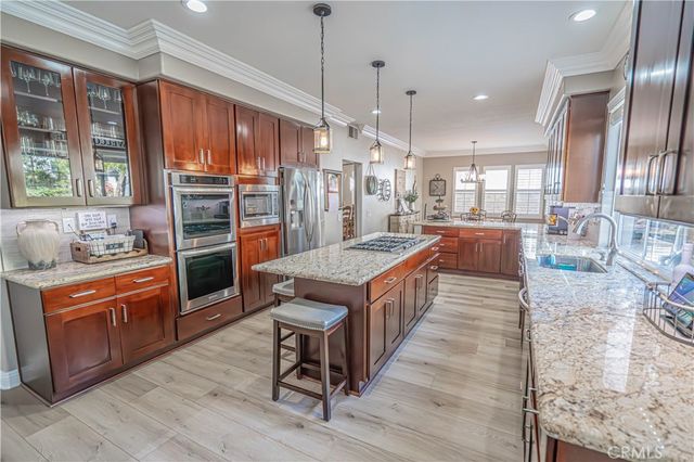 23321 Cuestport Drive, Valencia, CA 91354