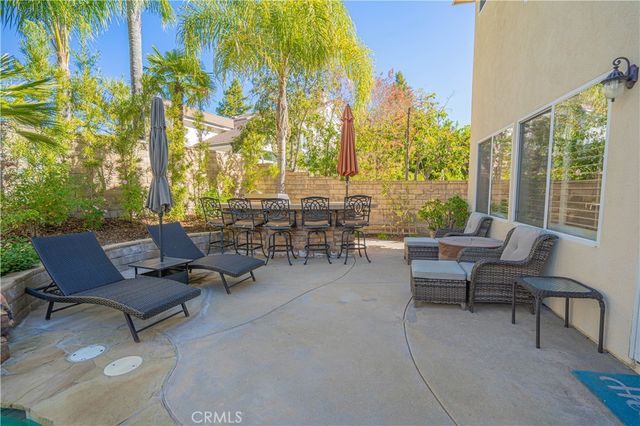 23321 Cuestport Drive, Valencia, CA 91354